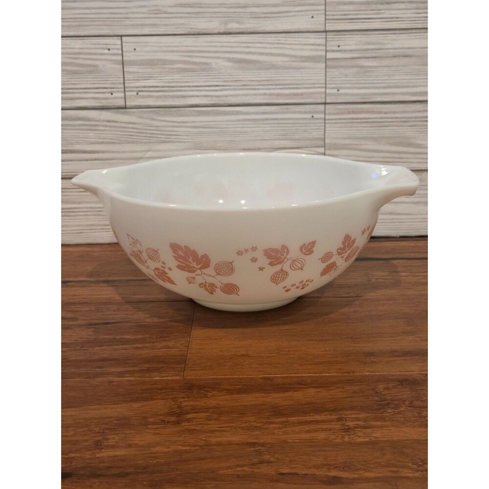 Vintage PYREX 443 Pink Gooseberry Cinderella Mixing Bowl 2.5 Qt MCM USA